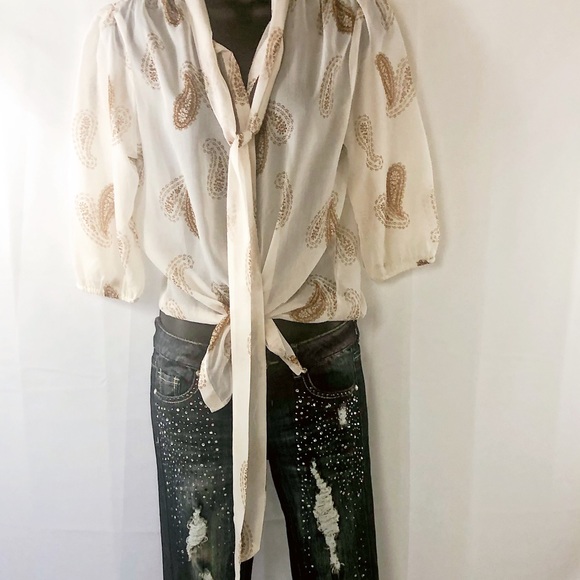 Antilia Femme Tops - Antilia Femme paisley beautiful sheer blouse. S 🌾